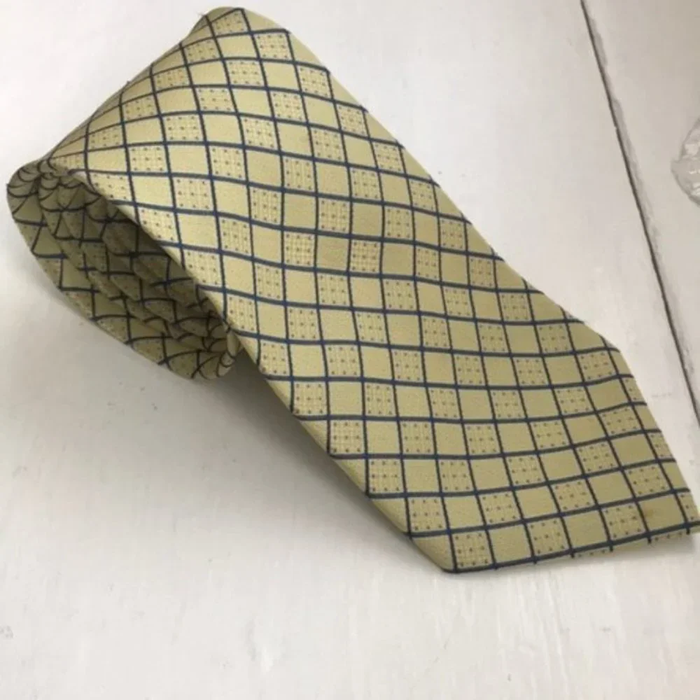 Vintage Paco Rabanne Paris yellow Men’s tie
